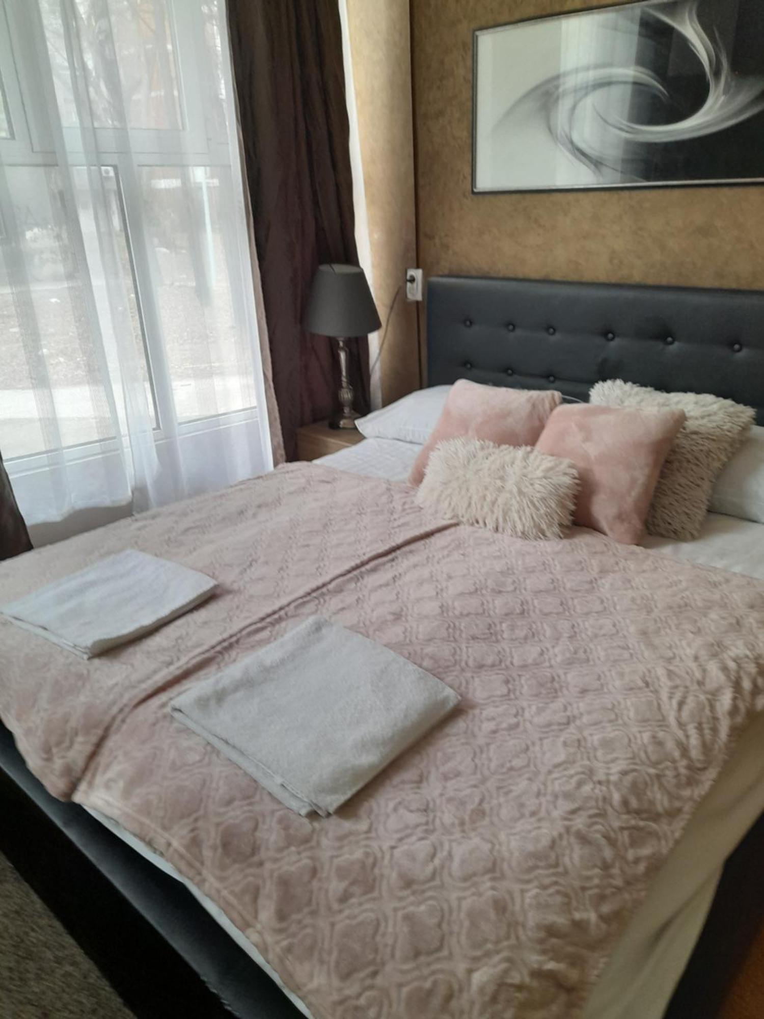 Visoki Stevan Apartments Belgrad Exterior foto
